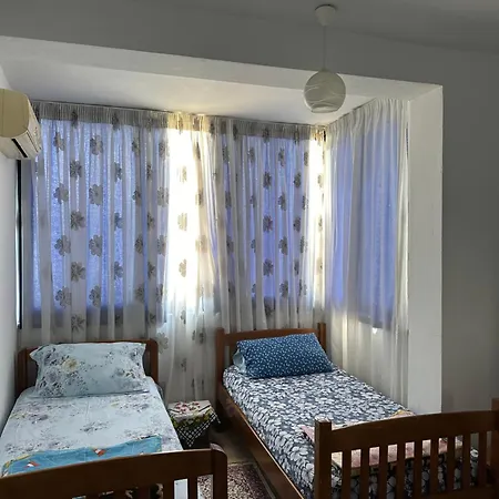 Apartment Re Golem (Tirana)